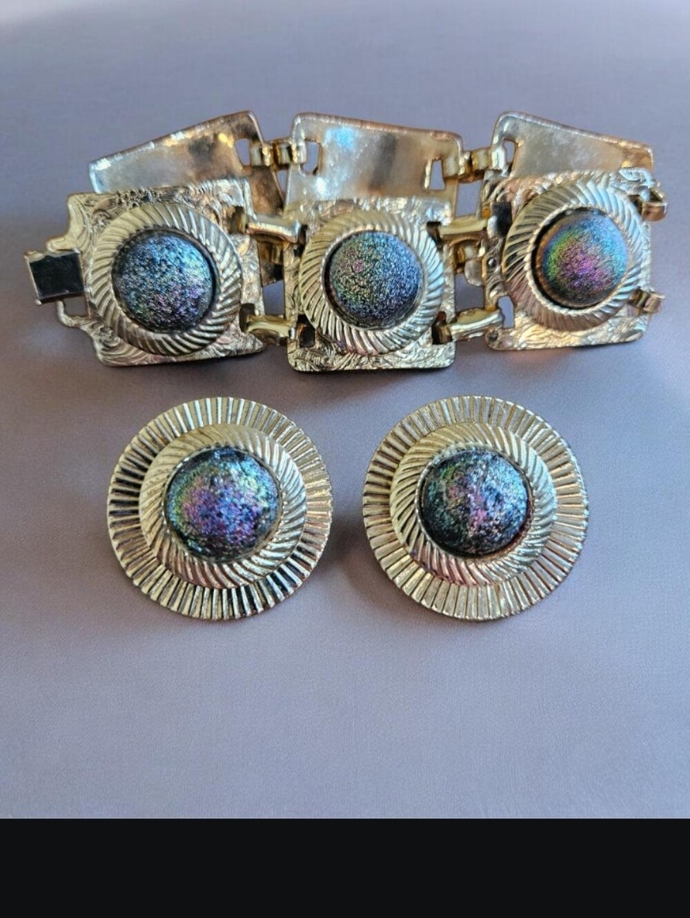 Vintage Gold-Tone‎ Iridescent Stone Clip Earrings and Bracelet Set